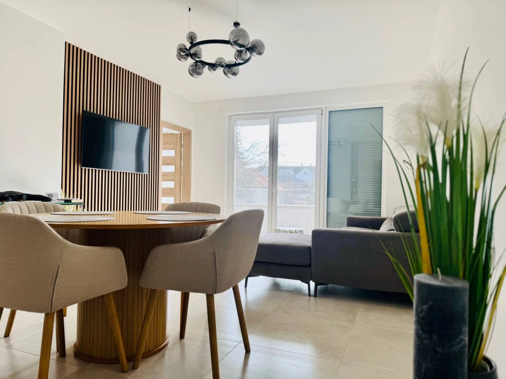 „Modern otthon, exkluzív környezetben – találja meg új otthonát Debrecenben!”