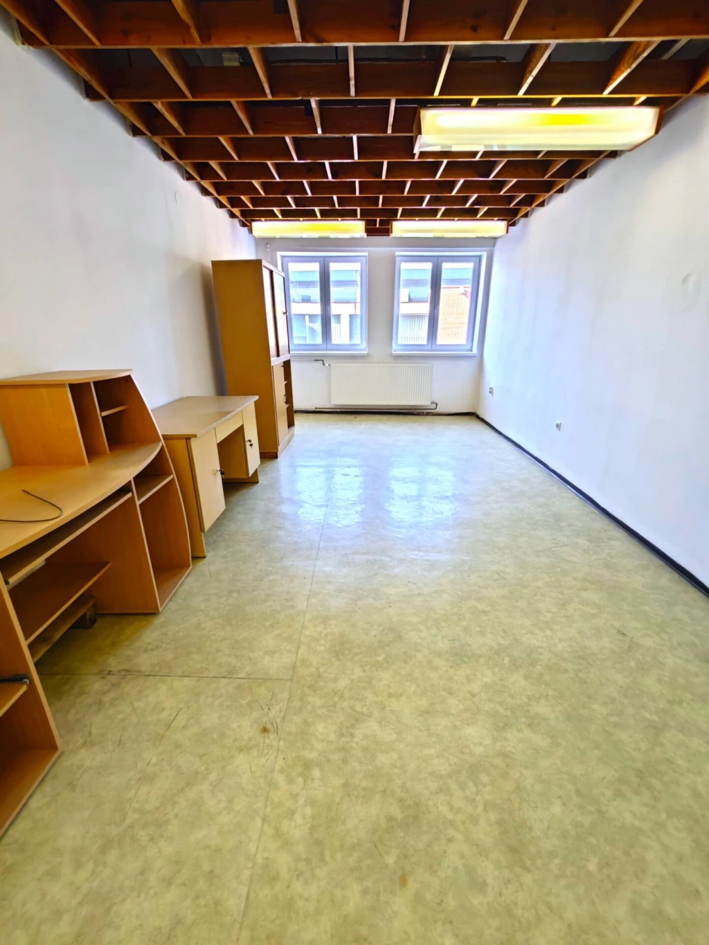 Iroda bérbeadása – Miskolc, Zsolcai Kapu