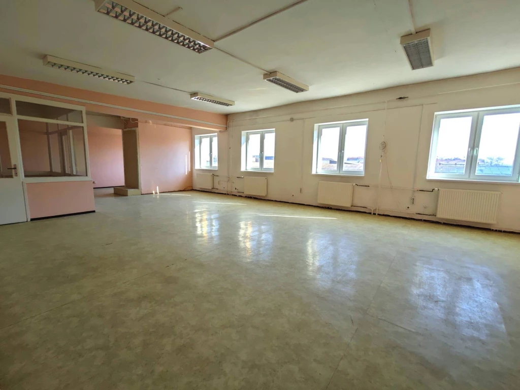 Iroda bérbeadása – Miskolc, Zsolcai Kapu