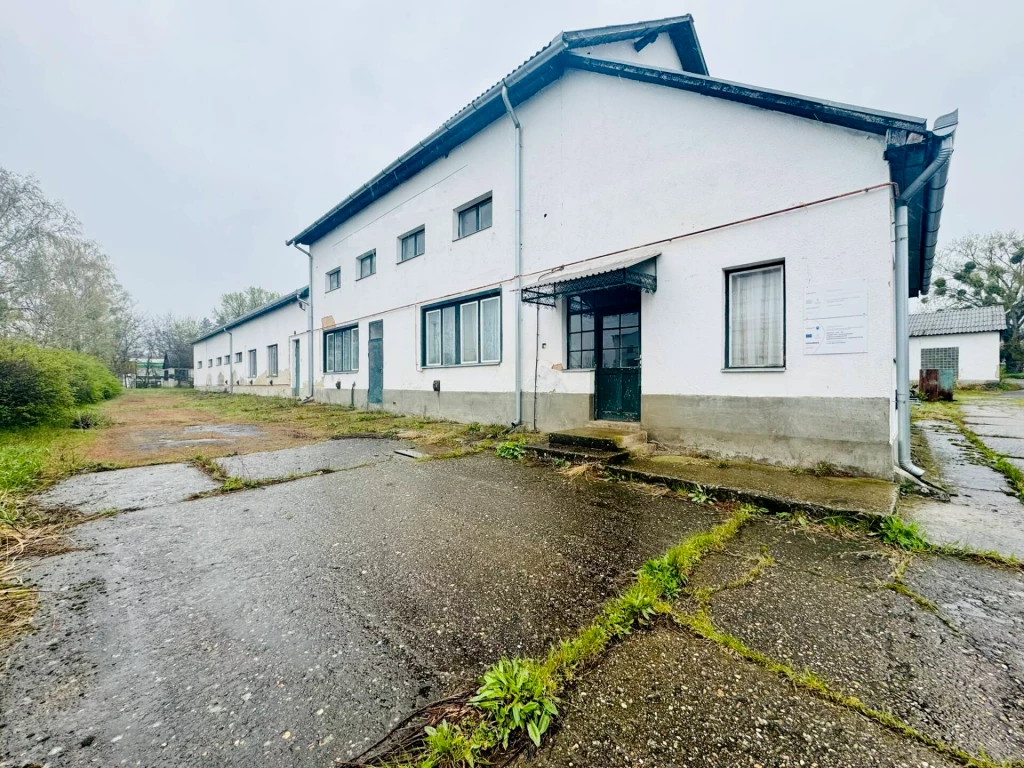 Ipari fejlesztési terület eladó Baktalórántházán – kiváló lokáció, rengeteg lehetőség!