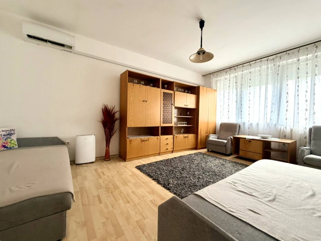 Kiváló lokáció, alacsony rezsi, azonnal költözhető lakás Debrecen közkedvelt részén!
