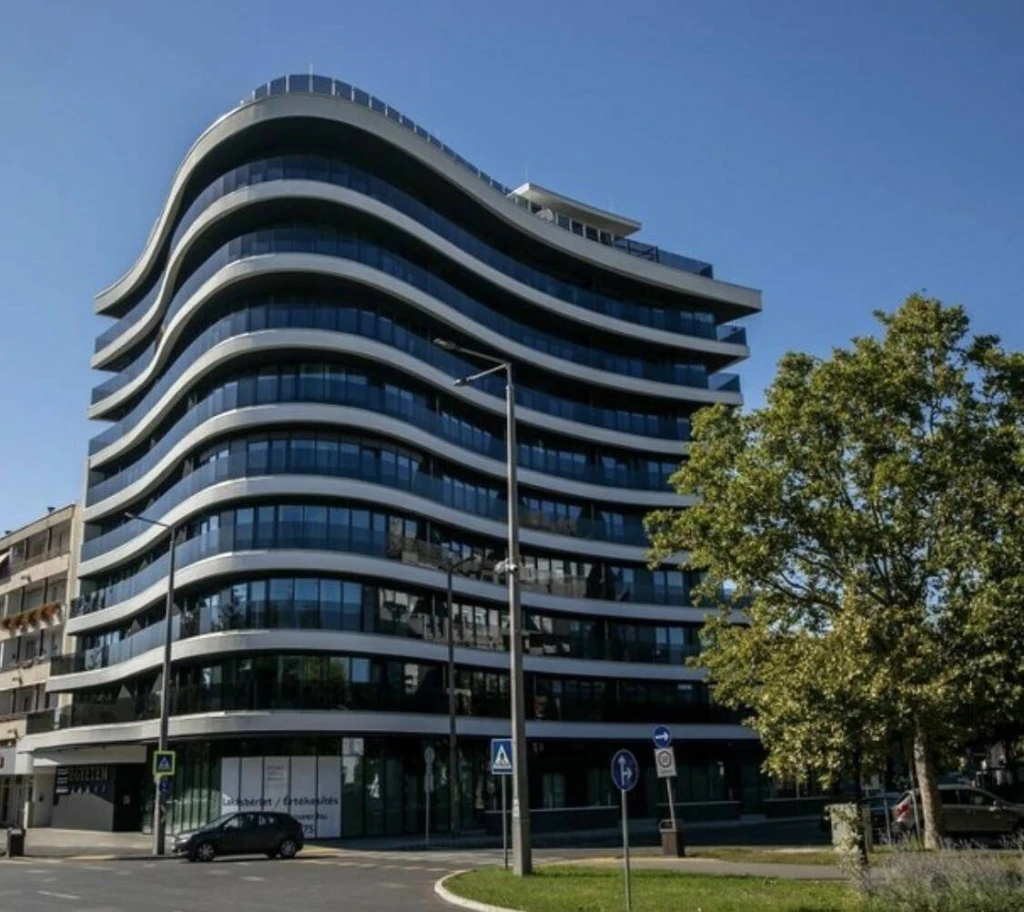 Egyetem Tower – ahol a vezetői életstílus otthonra talál.