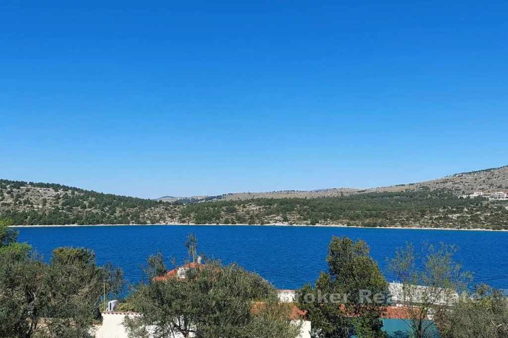 Apartment house by the sea