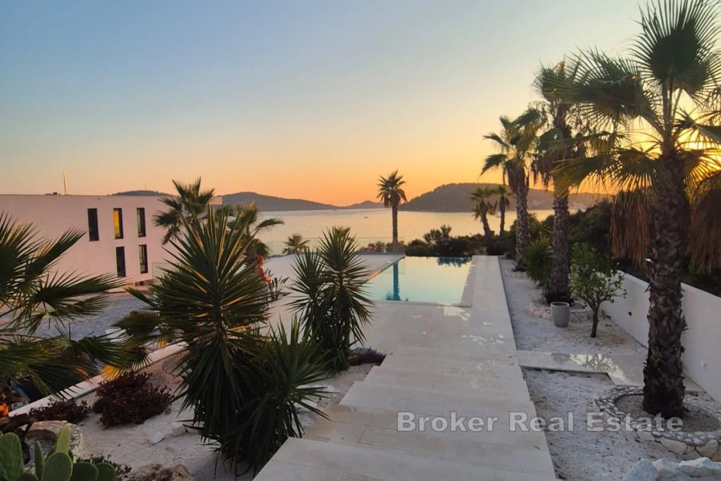 c3-1-name c2-22-name, Rogoznica