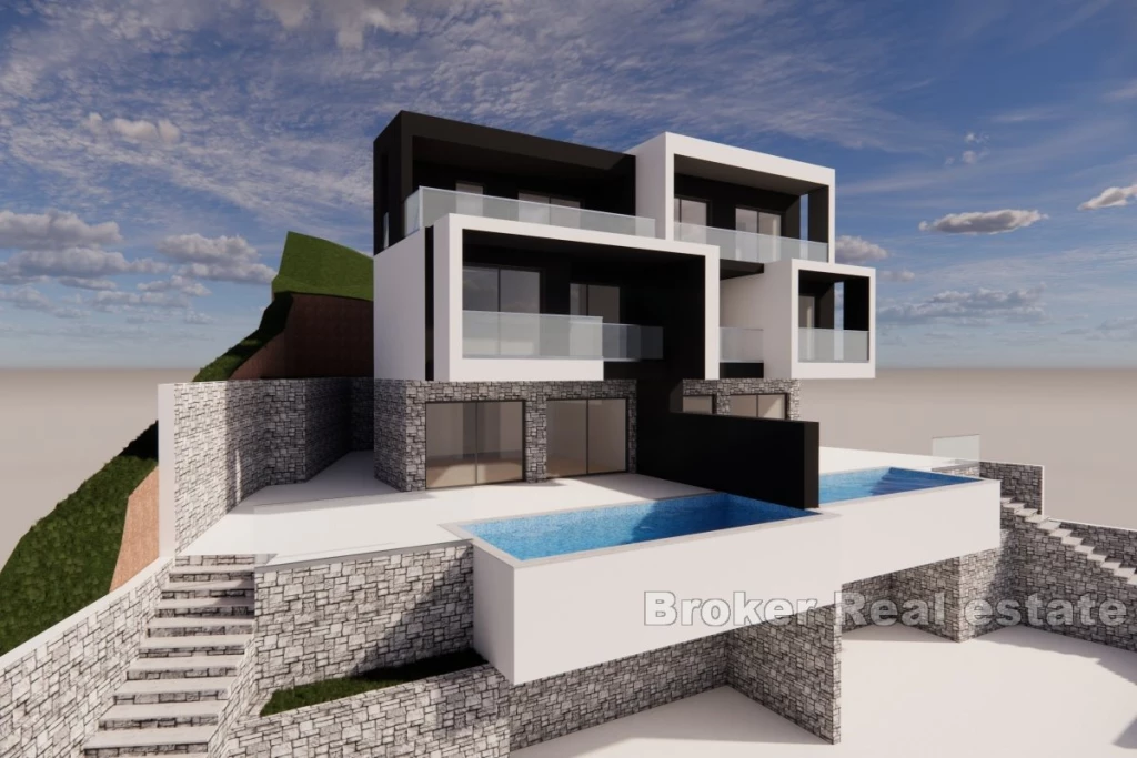 Semi-detached villa near the sea