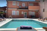For sale villa, residence, Pula