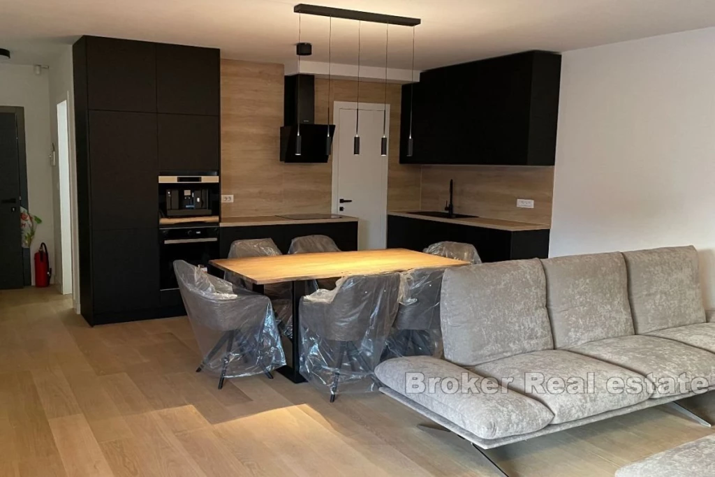 Two-bedroom apartment in a new building with a sea view