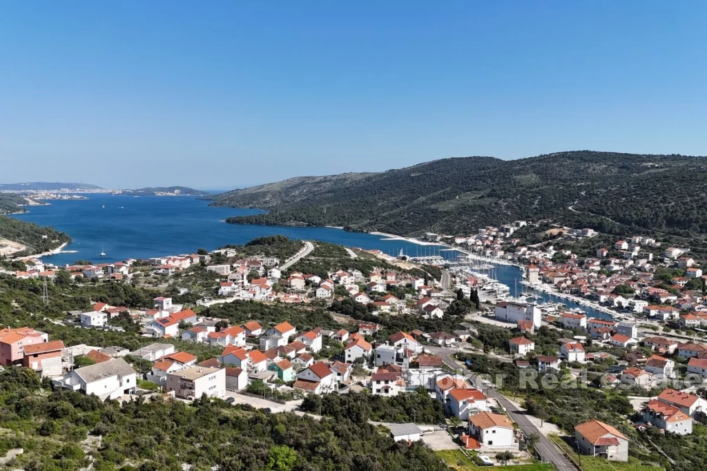 Building land near the sea