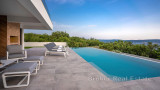 Luxury villa with sea view