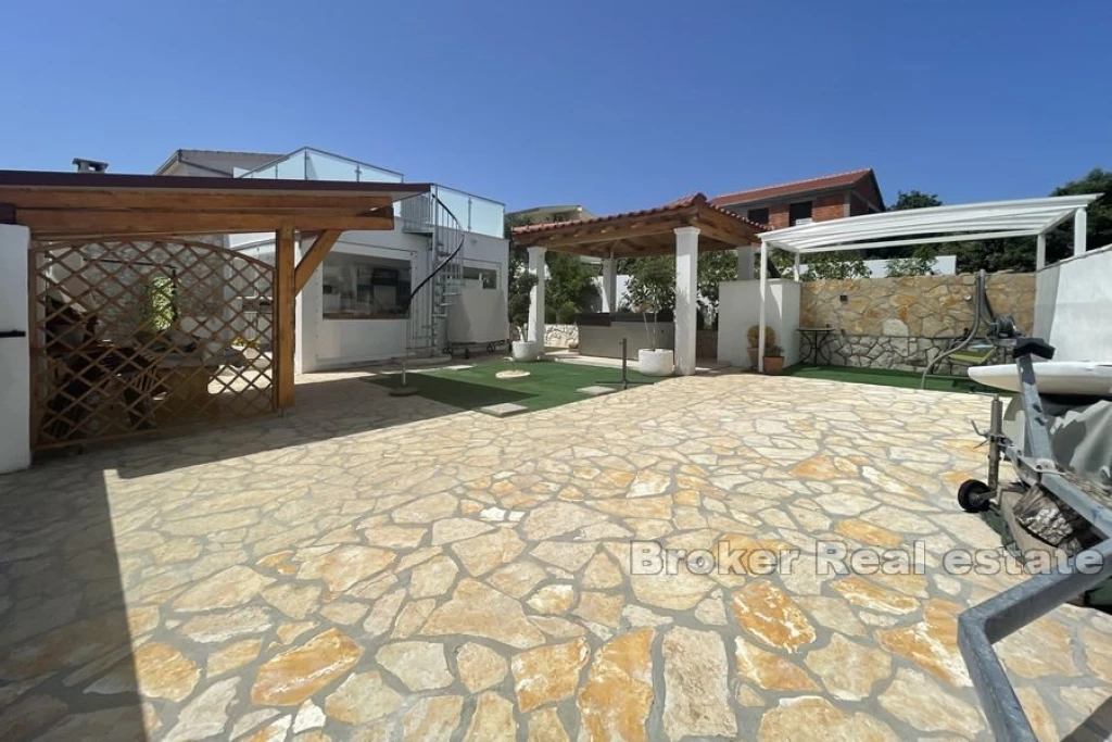 Detached house near the sea