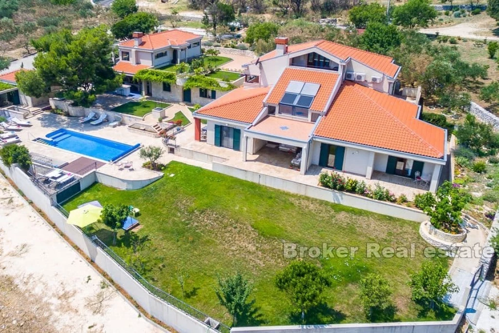 For sale villa, residence, Trogir