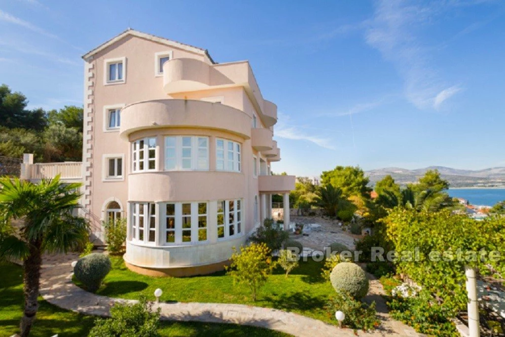 For sale villa, residence, Trogir