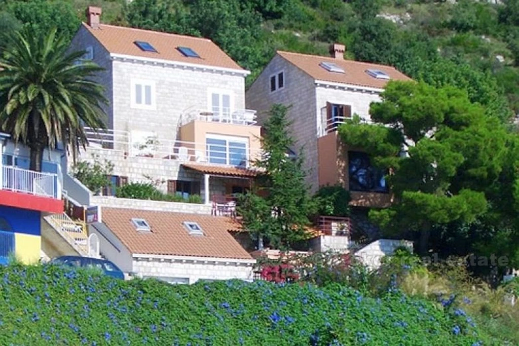 Beautiful modern villa, for sale