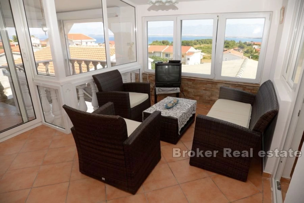 Family house on three floors near the sea