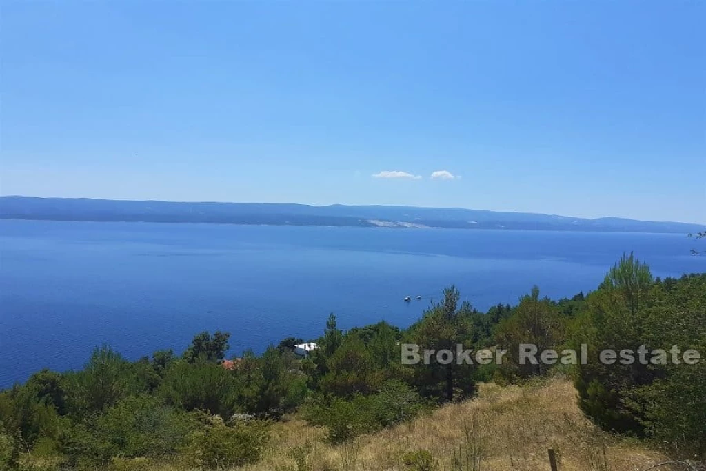 Building land with panoramic sea view