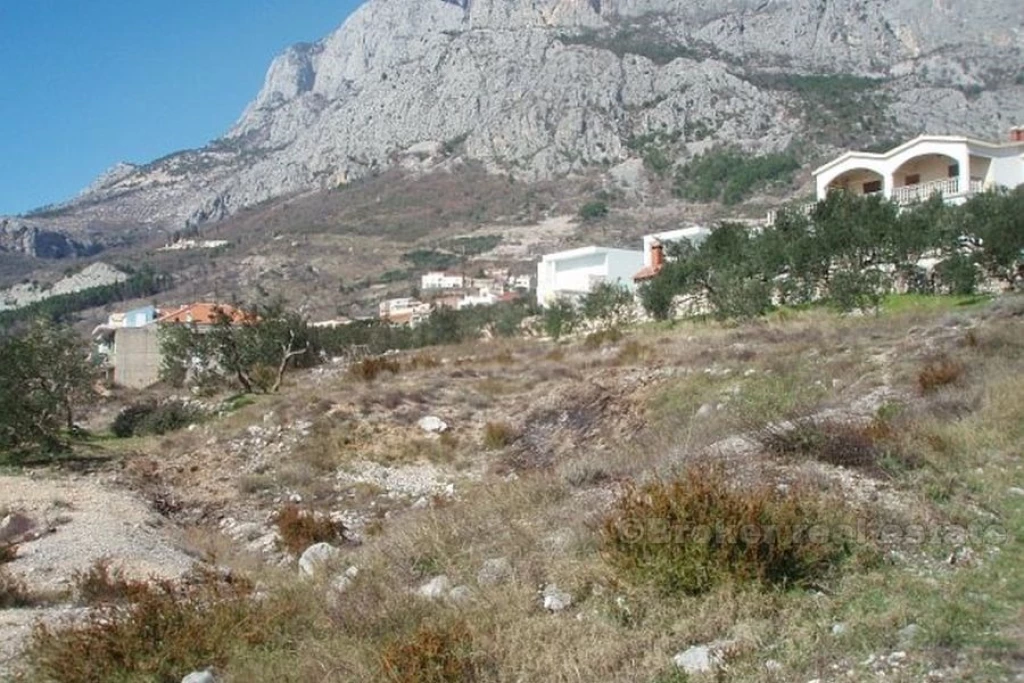 Building plot, for sale