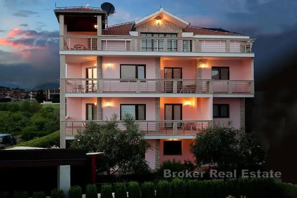 For sale villa, residence, Split, Stobrec