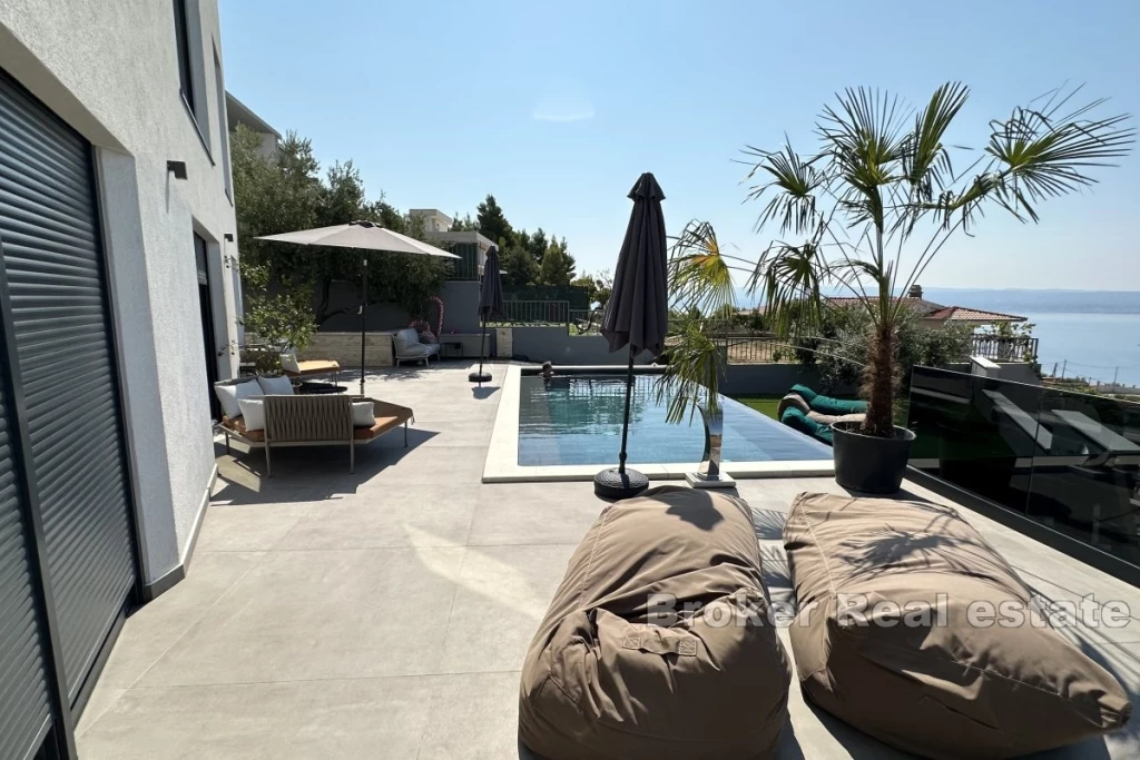 Unique apartment villa with sea view