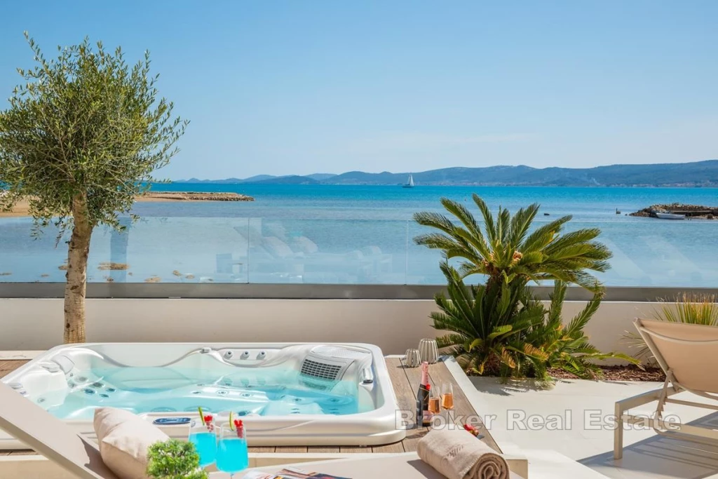 Villa by the beach, first row to the sea