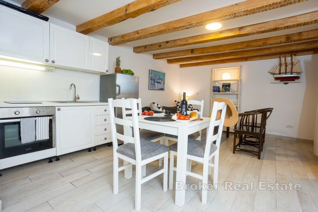 One bedroom apartment near Diocletians Palace and the sea
