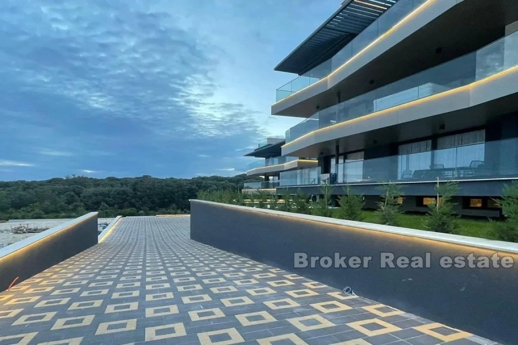 Luxury apartment villa with sea view