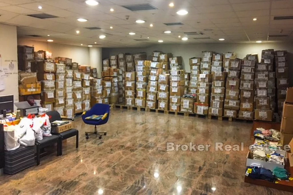 Business space, total area of 94 m2