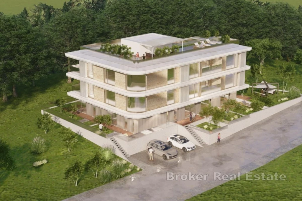 Apartment with garden in a new building
