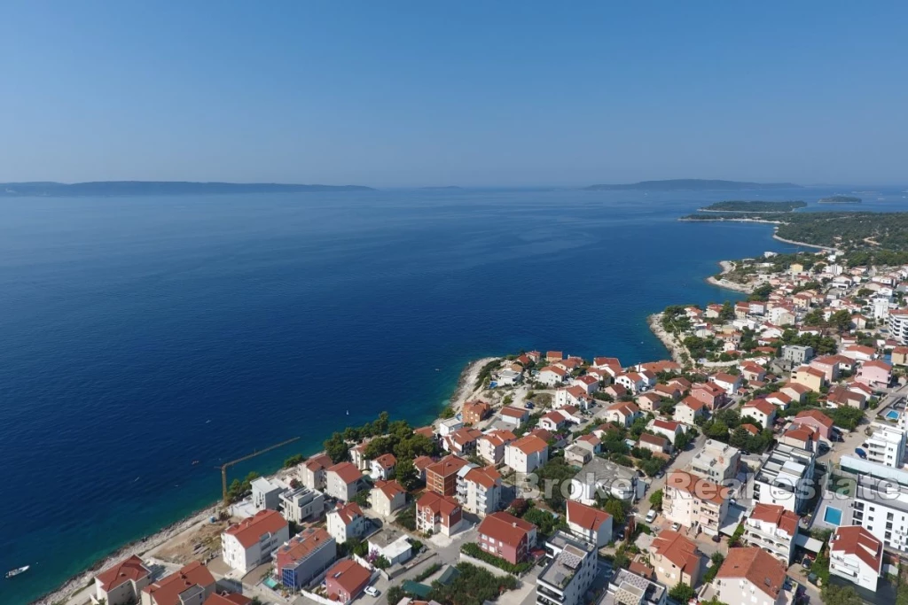 Attractive building land first row to the sea