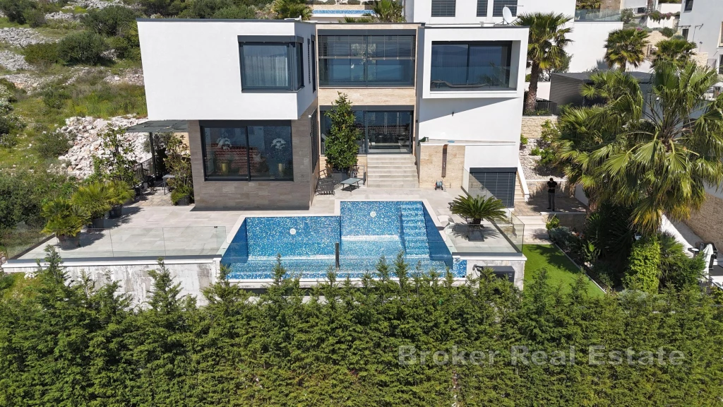 Luxury villa with open sea view