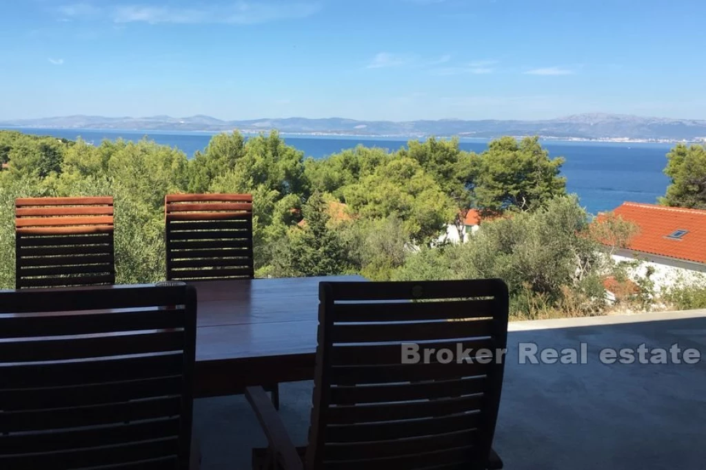 Furnished detached house, for sale