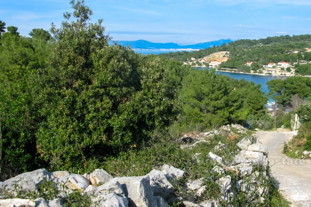 Building land with sea view, for sale