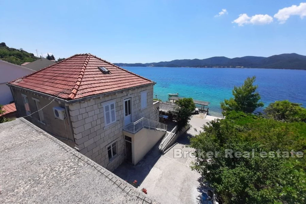 Stone house first row to the sea