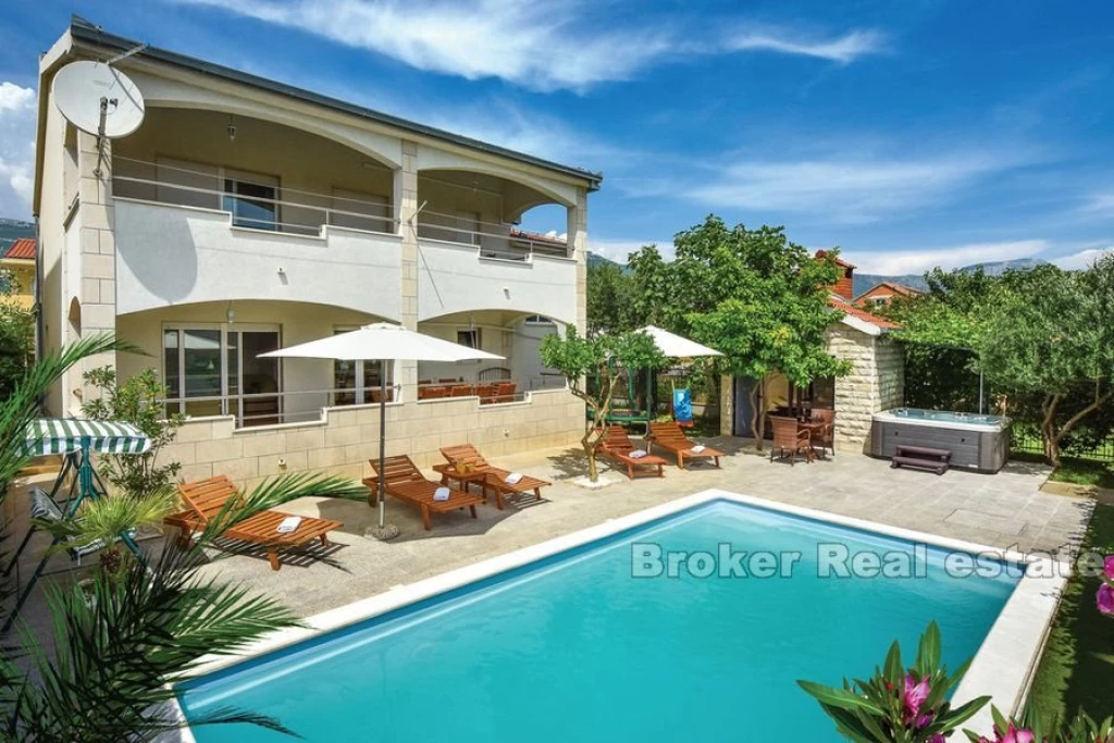 Villa with pool