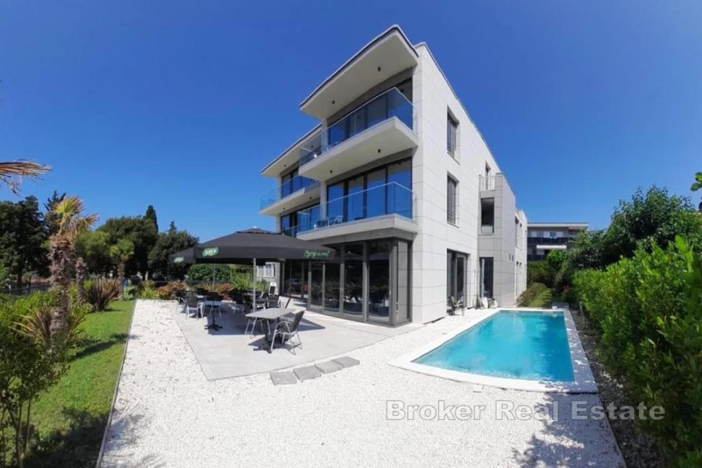 For sale hotel, inn, Kastela, Kaštel Štafilić