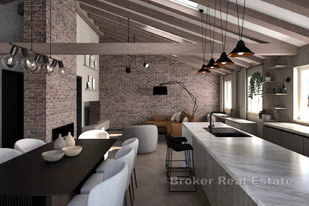 Spacious apartment with a terrace for renovation in a prime location