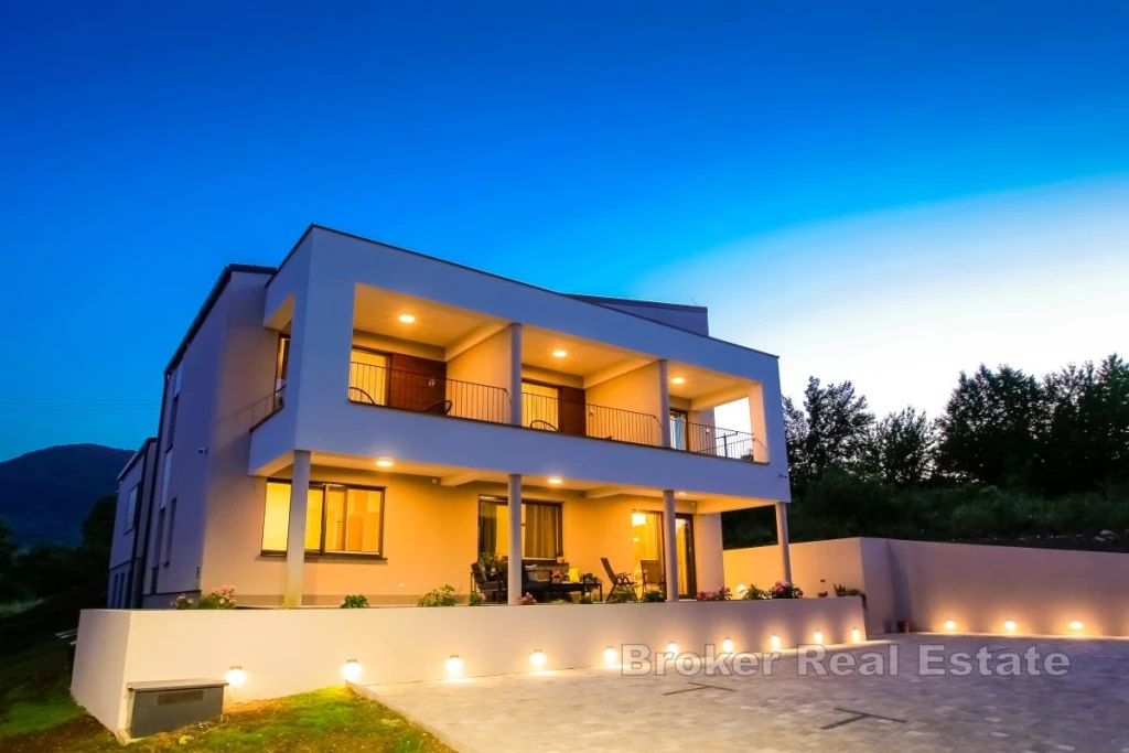 Attractive tourist property near Plitvice