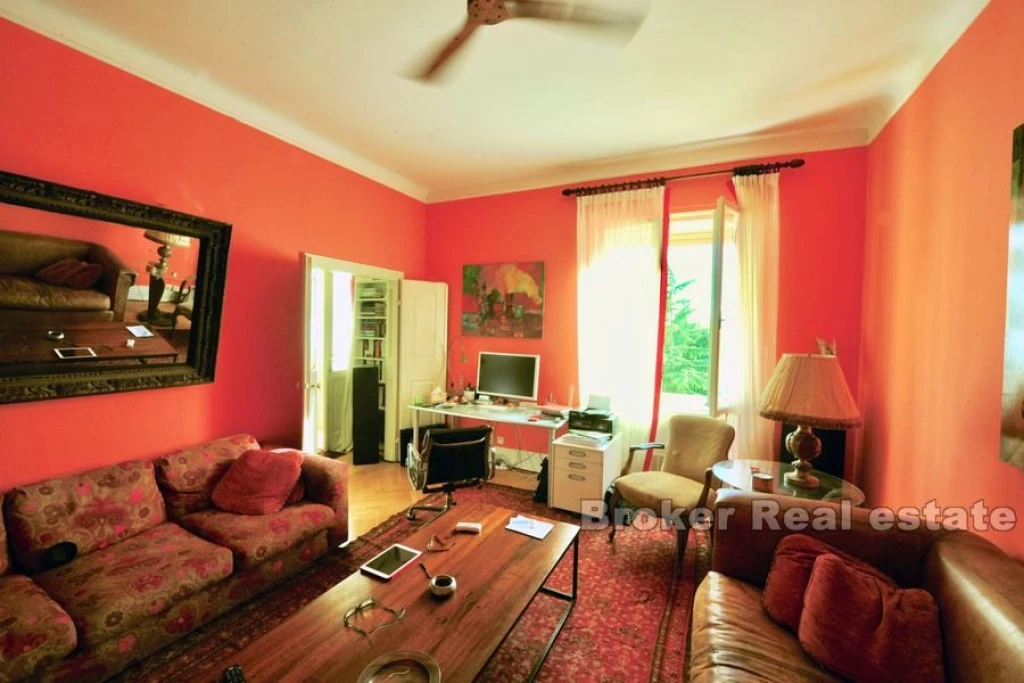 c3-1-name c2-22-name, Zadar, Vostarnica