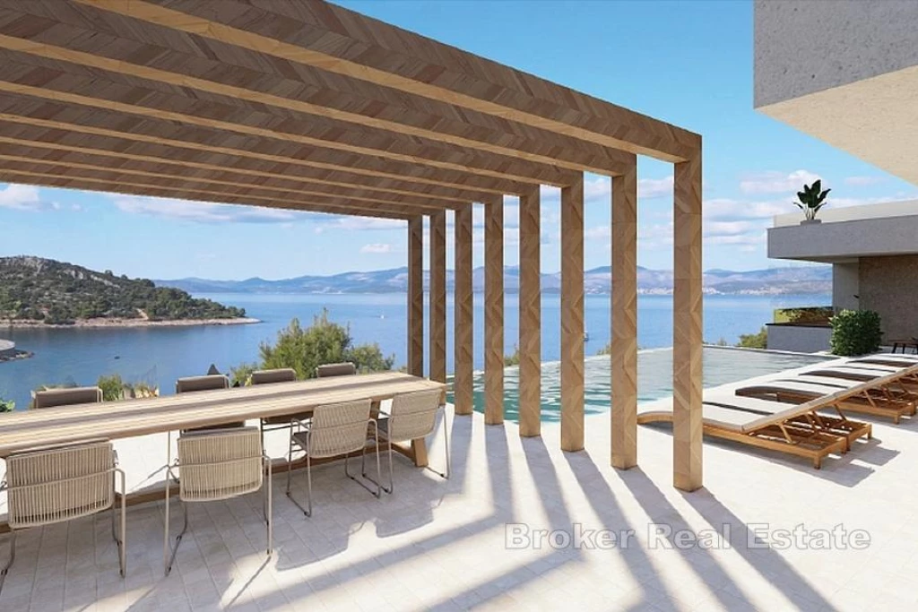 Exclusive building land with a sea view