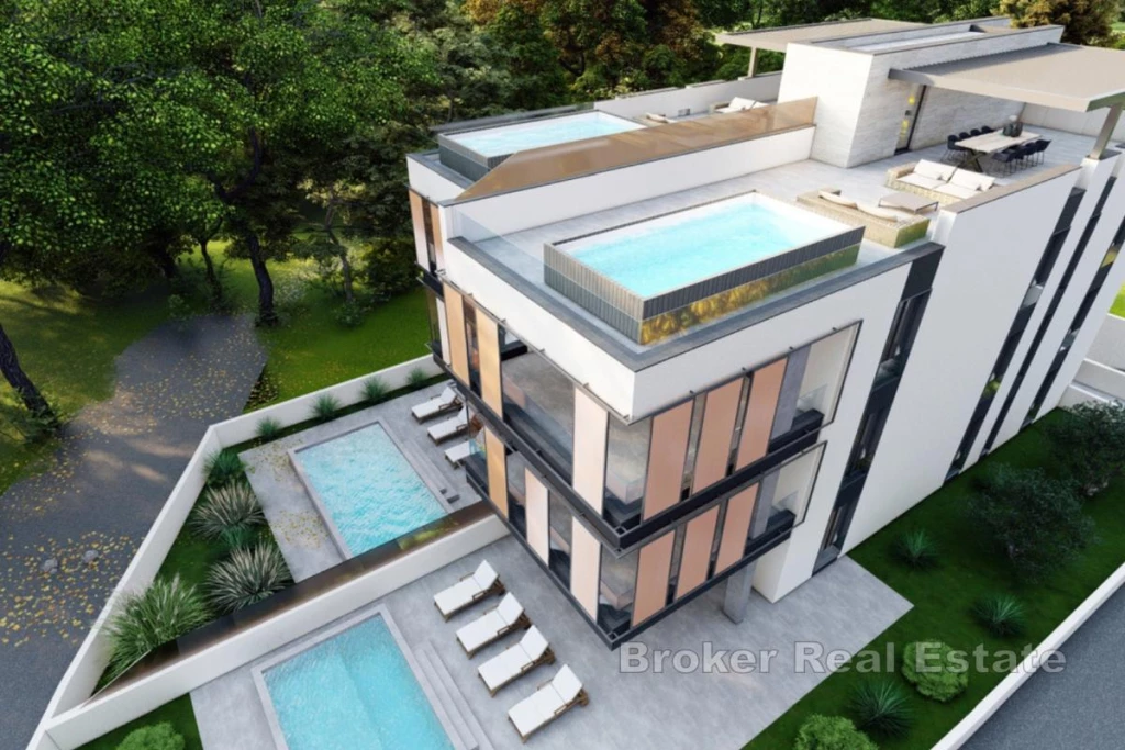 Modern new building just a few meters from the sea