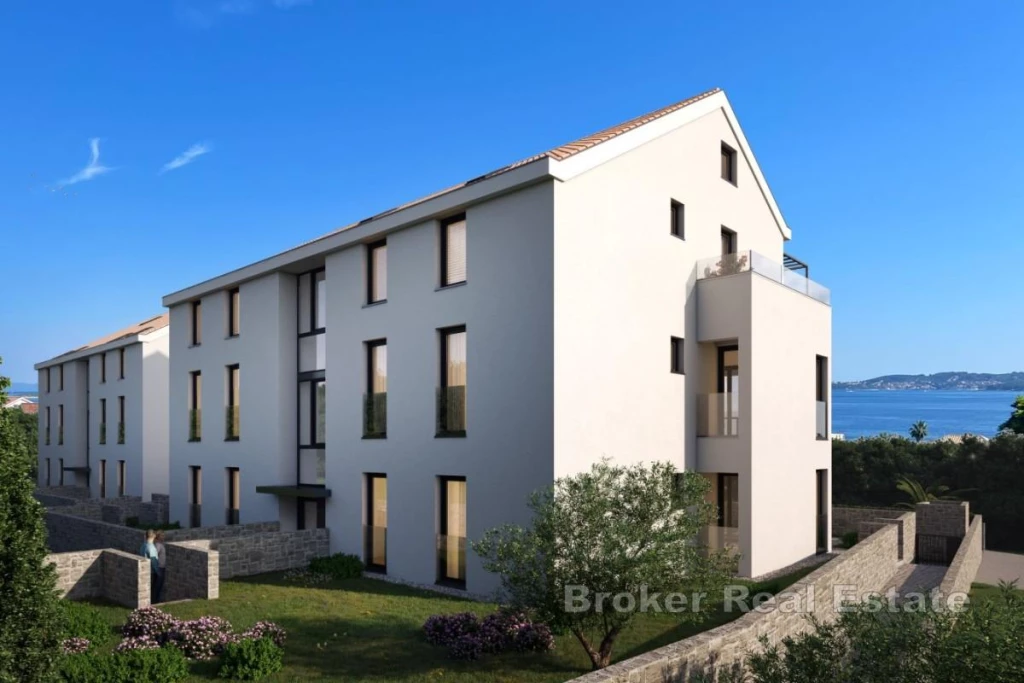 Apartment with Parking and Jacuzzi
