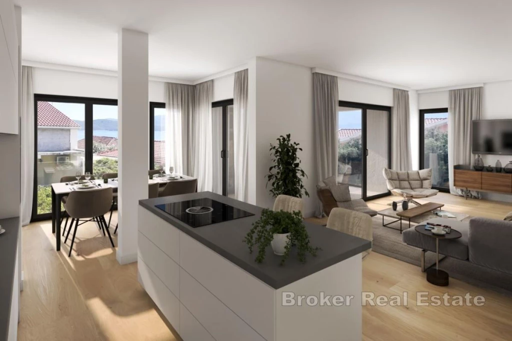 Modern Apartment with Pool and Parking Space