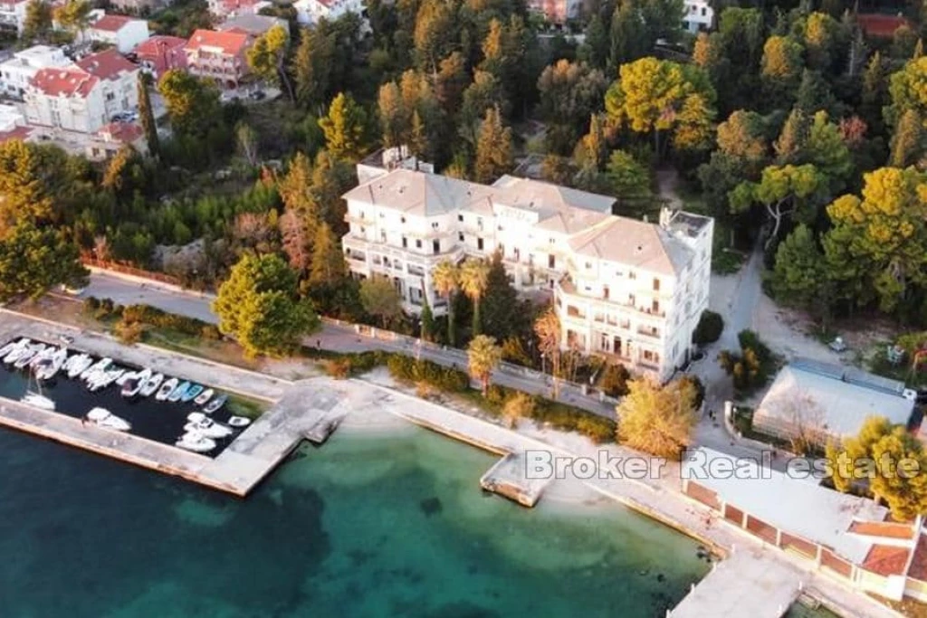 For sale hotel, inn, Kastela