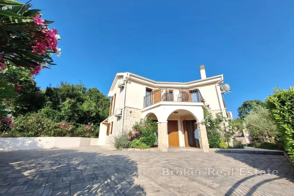 c3-1-name c2-4-name, Krk