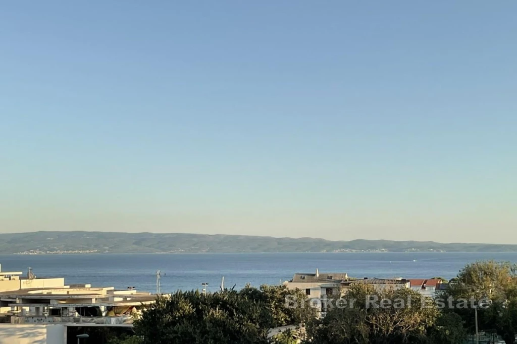 Apartment with Sea View