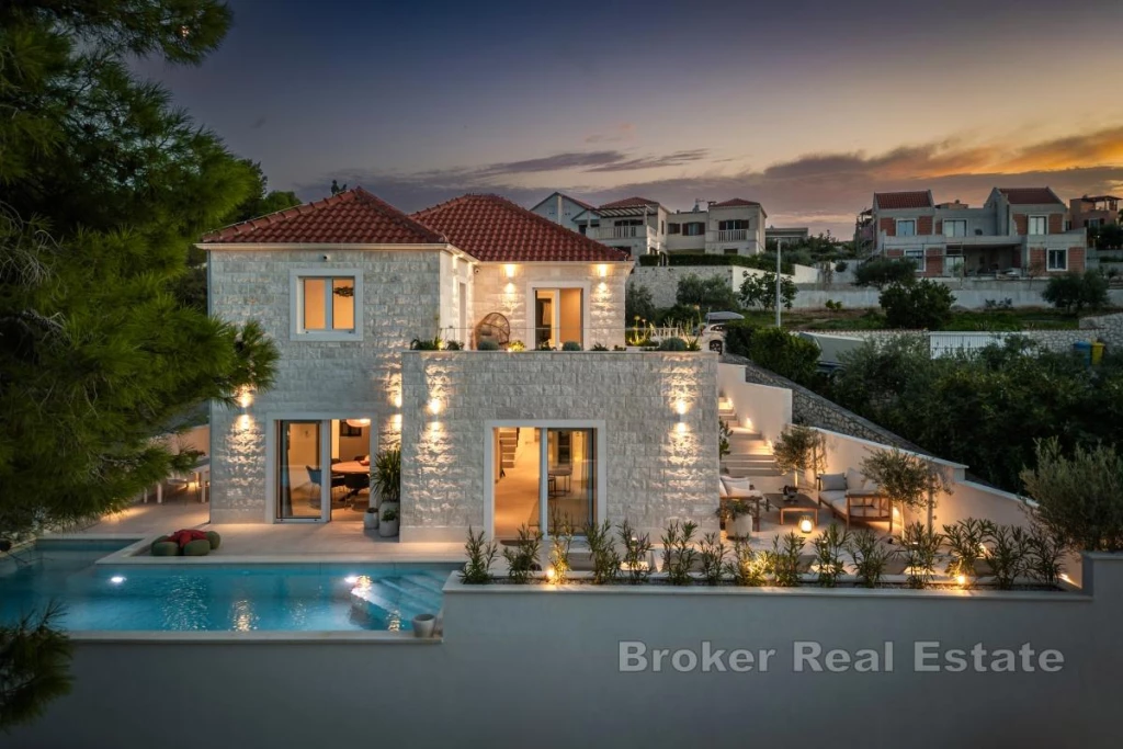 For sale villa, residence, Brac