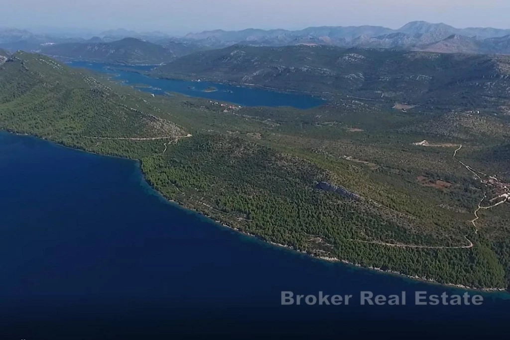 For sale building plot, Peljesac