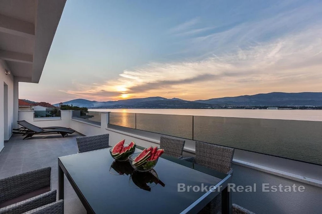 c3-1-name c2-4-name, Ciovo