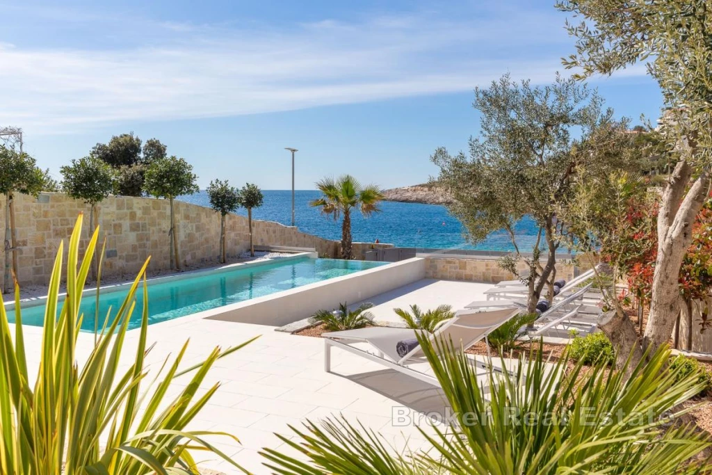 For sale villa, residence, Rogoznica