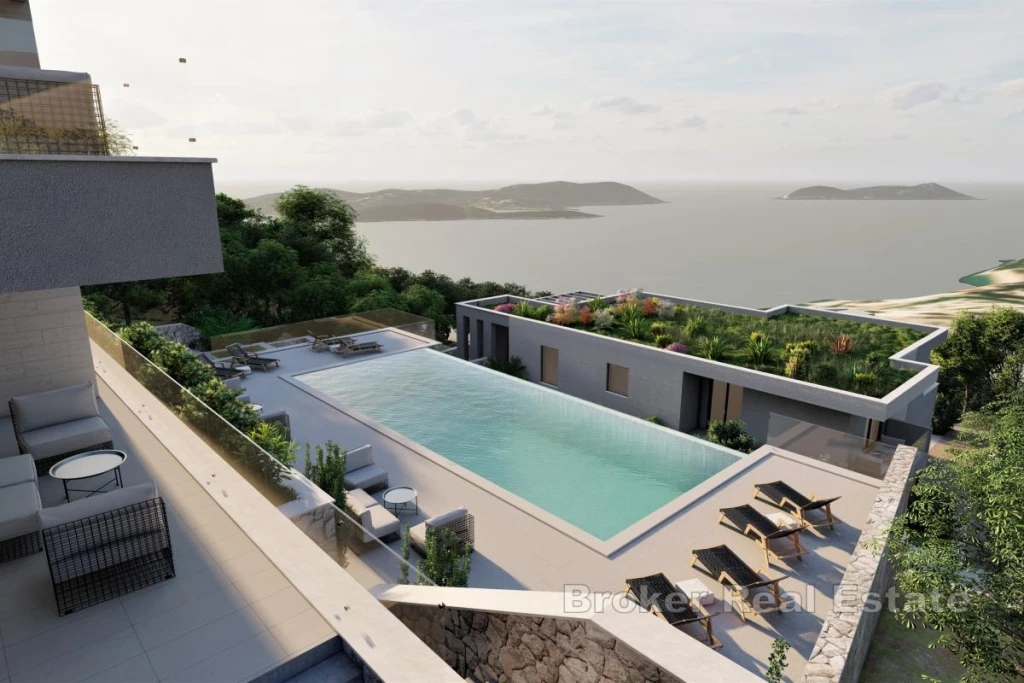Building plot with panoramic sea views
