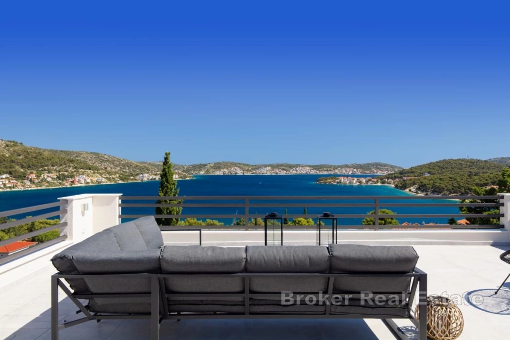 c3-1-name c2-4-name, Rogoznica